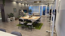 Des espaces modulables pour les exercices en petits groupes et en binôme.